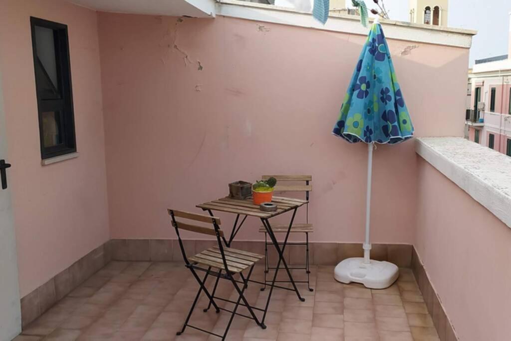 Via Pisa 20 Mansarda Apartment Bari Exterior photo